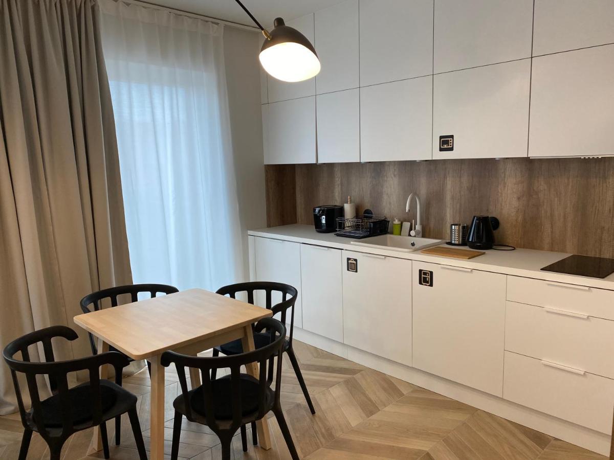 One Apartamenty Gasiorowskich 4 Poznan Exterior foto
